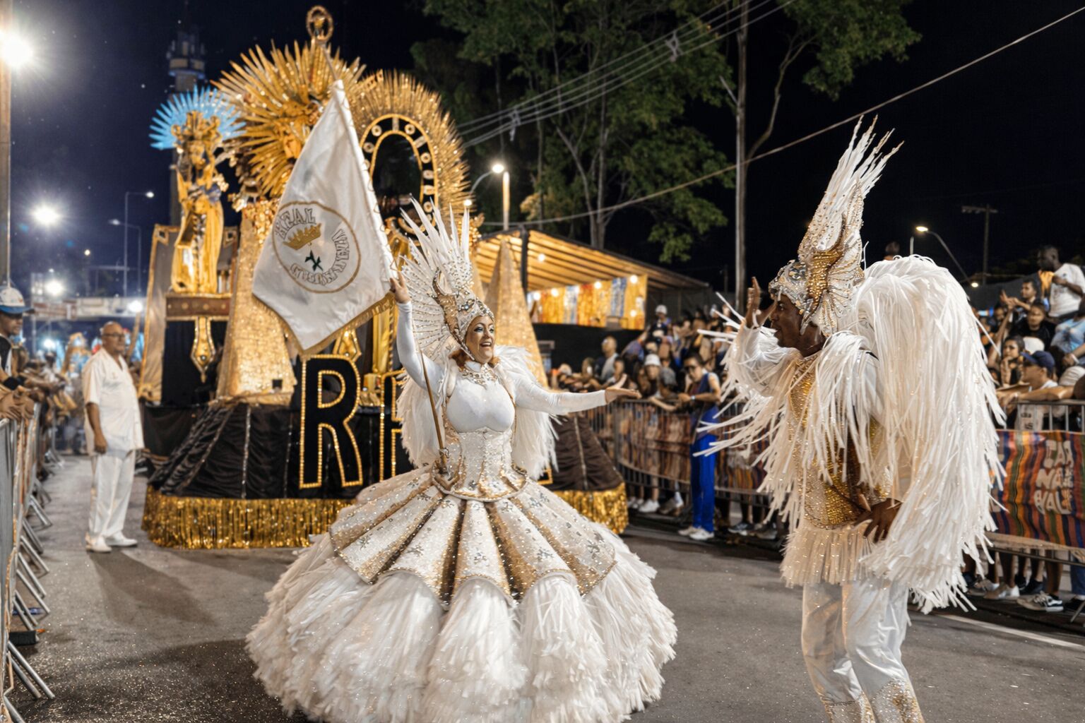 Carnaval Juiz de Fora 2026 :  Real Grandeza é a campeã